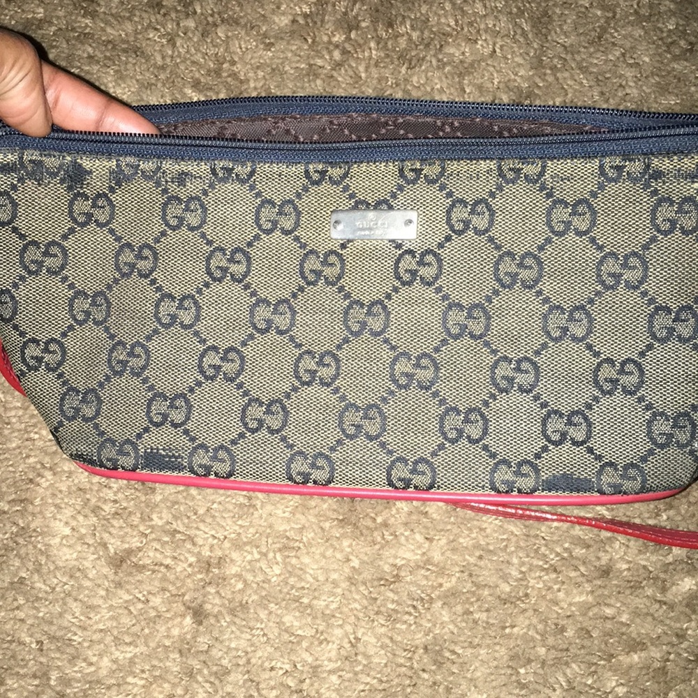 Small vintage Gucci bag